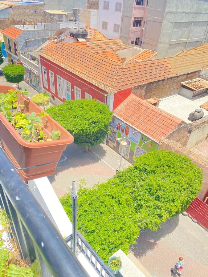 Quarto Nº7 Familia Veiga - Central برايا المظهر الخارجي الصورة